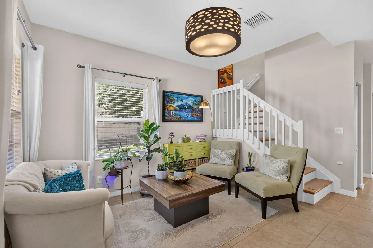 9-web-or-mls-5D1A4017 at 140 SW OTTER RUN Place, Stuart