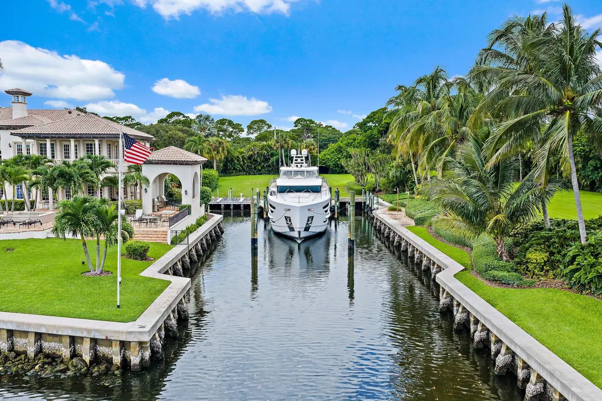 216' Protected Yacht Dockage at 14898 PALMWOOD Road, Palm Beach Gardens