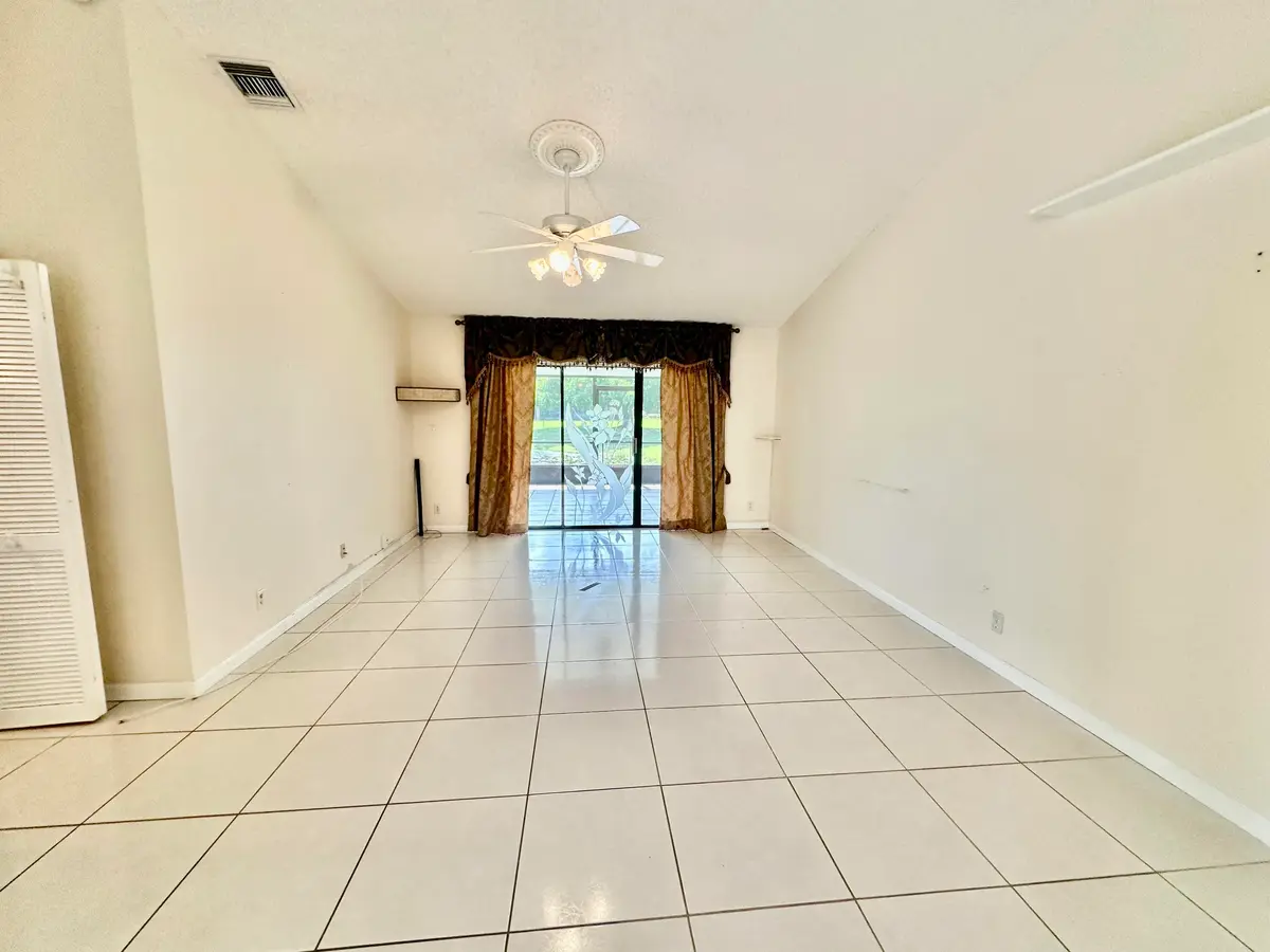 Living Room Area at 305 Lakeside Court, Sunrise