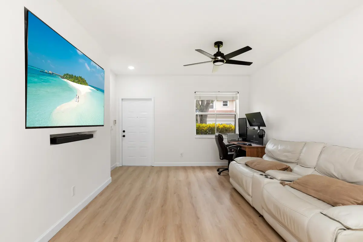 1I6A8600 at 15266 SW 49TH Street, Davie