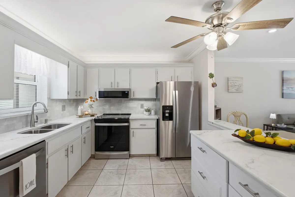 KItchen at 6531 SE Federal Highway A-105 Highway, Stuart