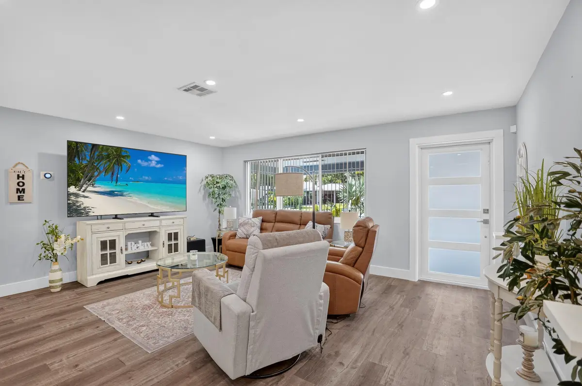 017_DSC09476 at 4510 NW 12TH Terrace, Fort Lauderdale