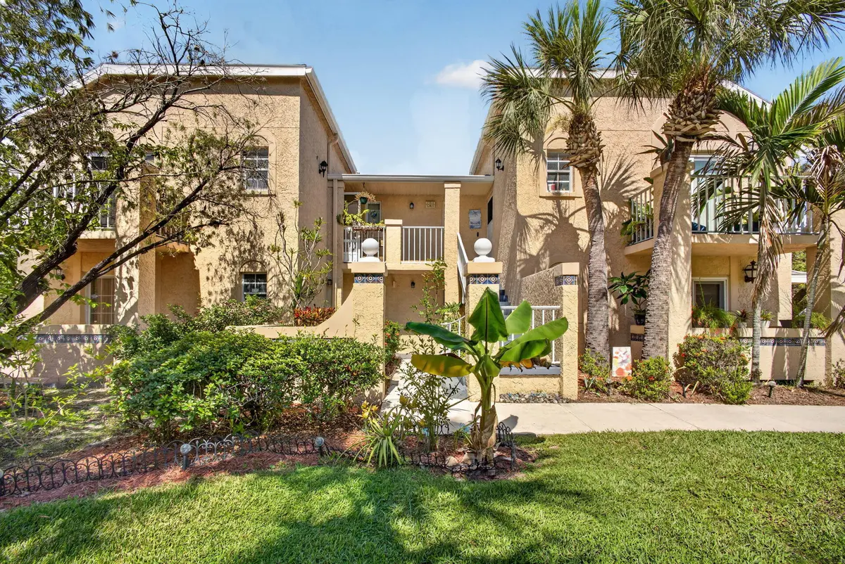 2-web-or-mls-7R7A4137 at 1628 SE Green Acres Circle, Port St. Lucie