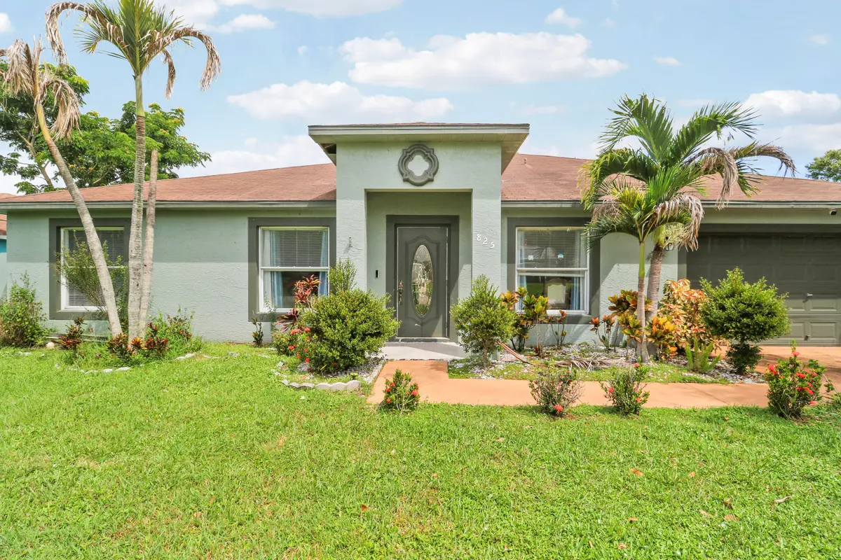 House Empty -32 at 825 SE Cavern Avenue, Port St. Lucie