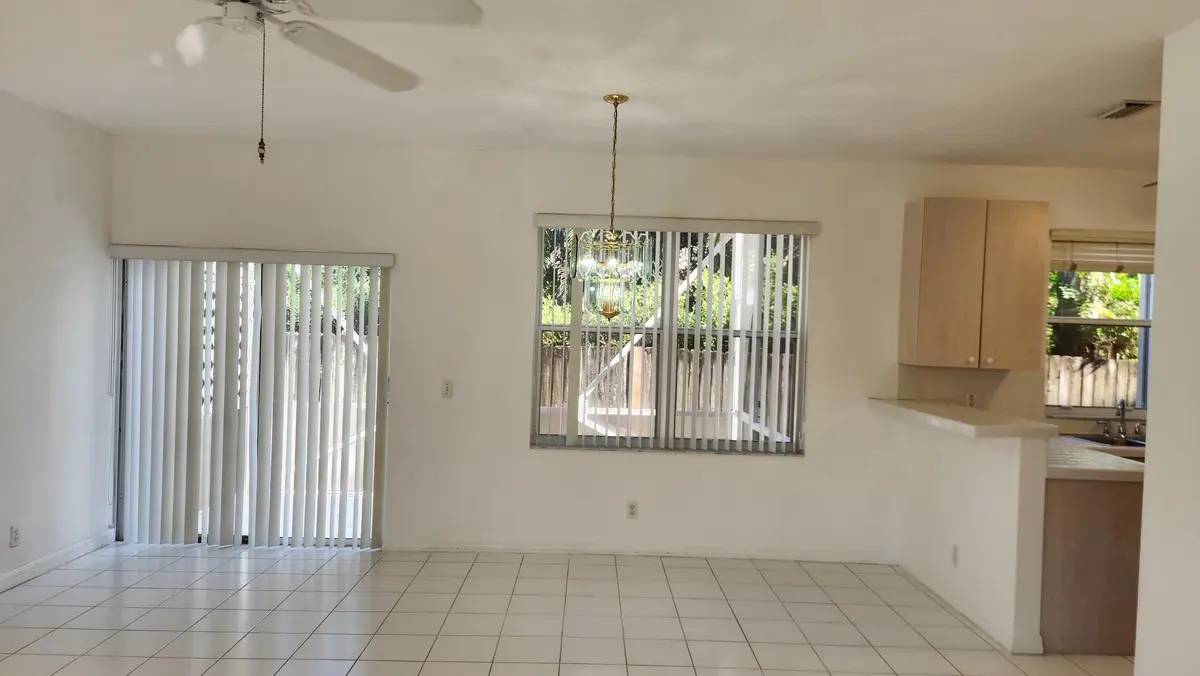 image2 at 271 Live Oak Lane, Jupiter