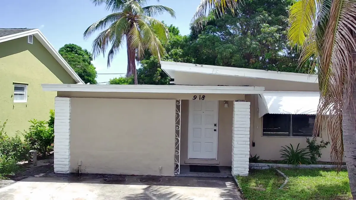 IMG_3484 at 918 N C Street, Lake Worth Beach