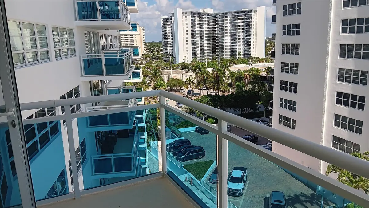 Photo 2 at 3430 GALT OCEAN Drive 803, Fort Lauderdale