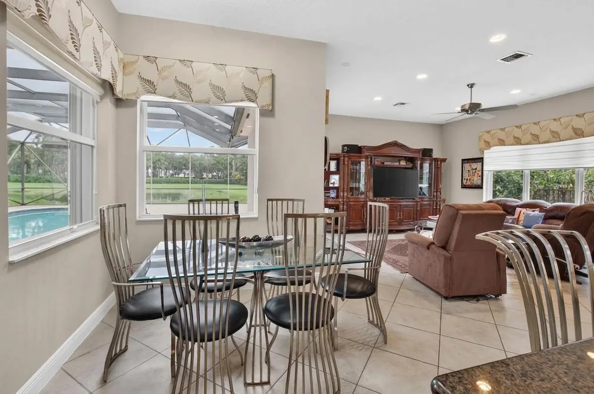 Dinette Area at 8855 Starhaven Cove, Boynton Beach