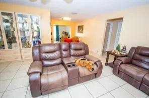 A006 at 901 NW 48th Place, Pompano Beach