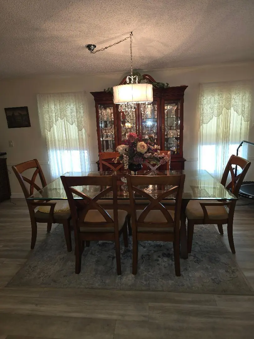 dining biliie at 5631 HEMINGWAY Court C-04, Fort Pierce