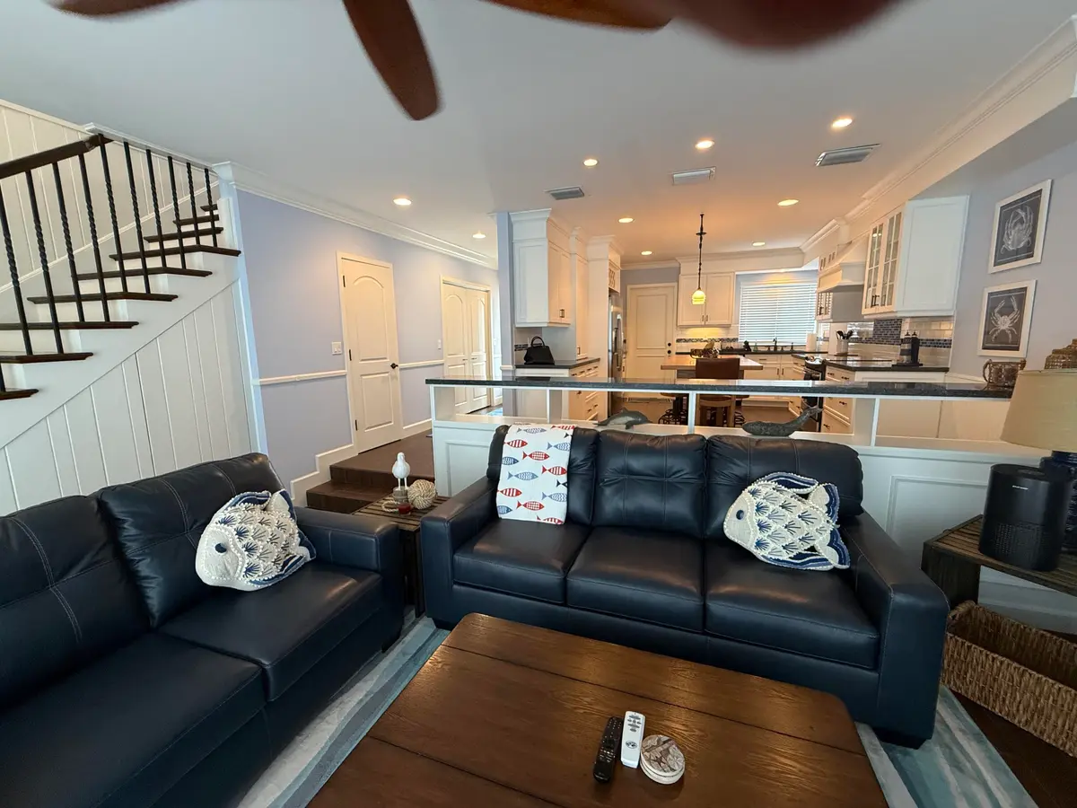 IMG_2618 at 426 SE 17TH Terrace 1B, Deerfield Beach
