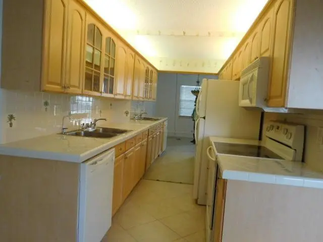 4065 EXETER D - FULL KITCHEN VIEW at 4065 EXETER D 4065, Boca Raton