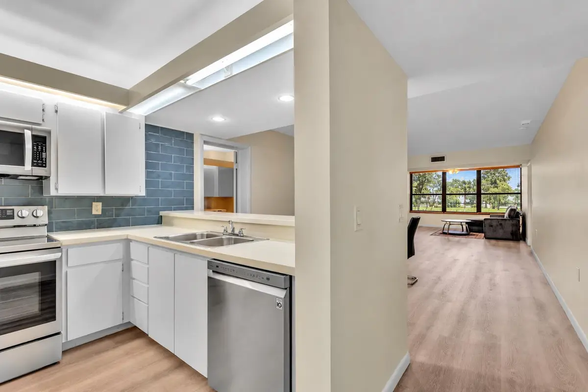 FPP00011 at 3650 Whitehall Drive 202, West Palm Beach
