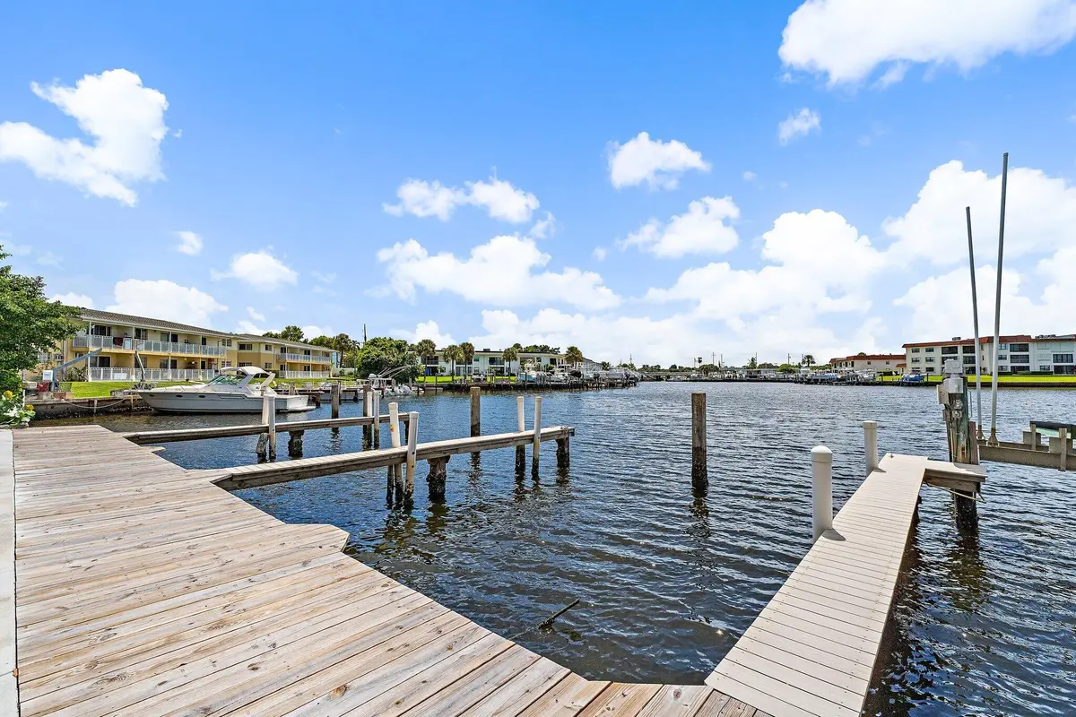040-624SouthwindCir-NorthPalmBeach-SMALL at 624 Southwind Circle 1, North Palm Beach