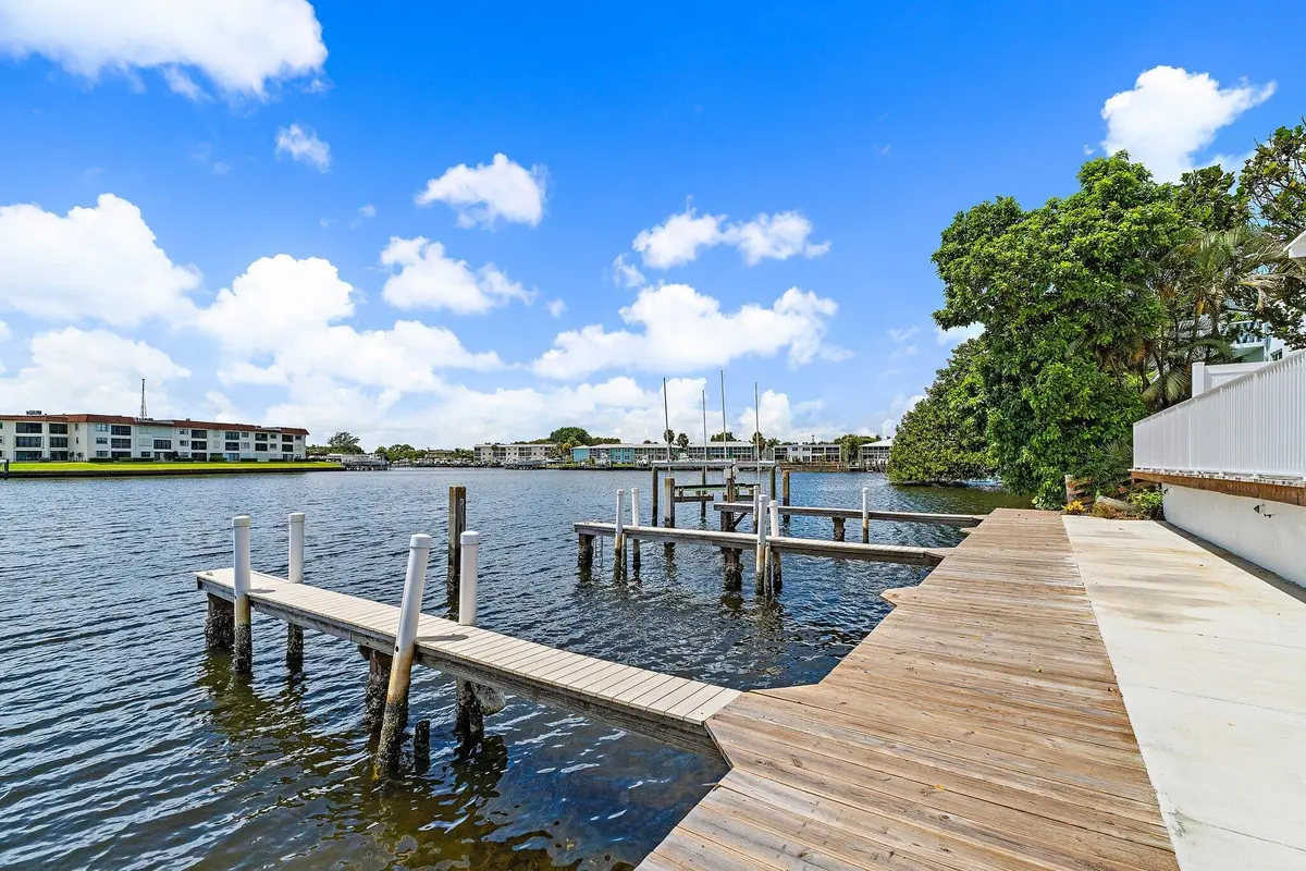 041-624SouthwindCir-NorthPalmBeach-SMALL at 624 Southwind Circle 1, North Palm Beach