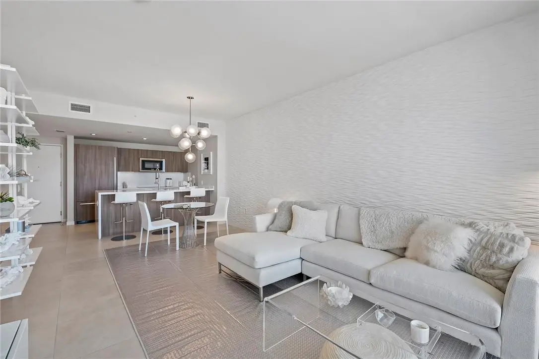 Photo 4 at 401 N BIRCH Road 609, Fort Lauderdale