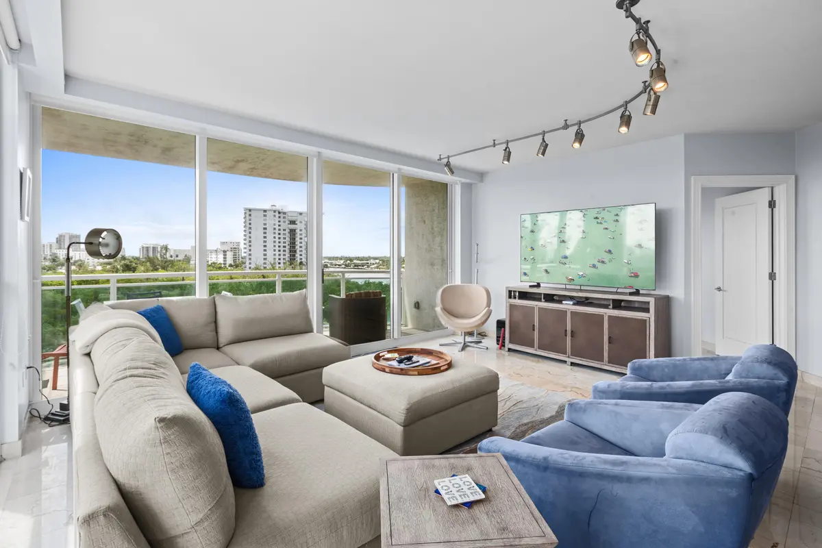 DSC06161 at 2845 NE 9TH Street 601, Fort Lauderdale