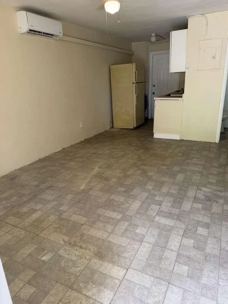 529 NW 8 AVE LIVING ROOM at 529 NW 8TH Avenue 3, Fort Lauderdale