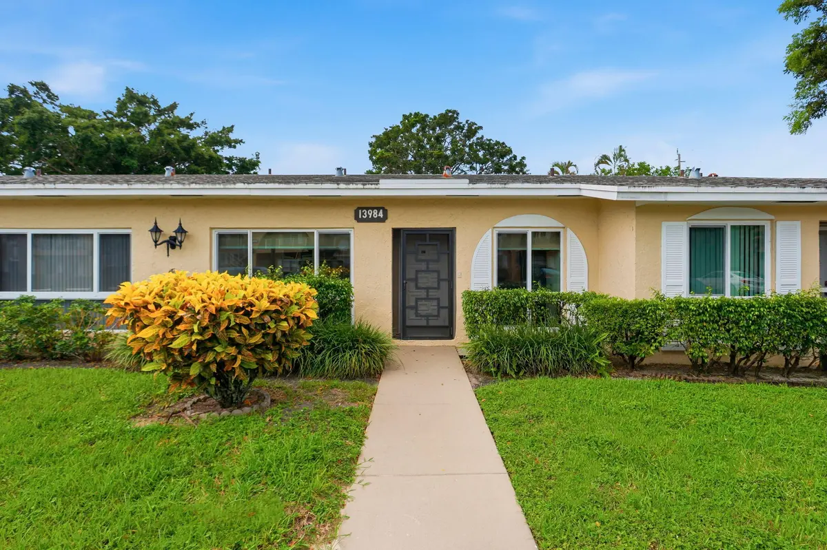 1-web-or-mls-001_0E2A3674 at 13984 VIA FLORA C, Delray Beach