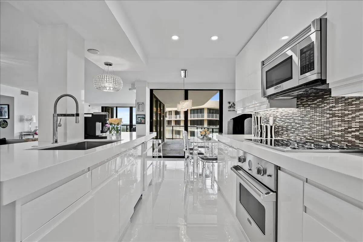 08-LUX_0745 at 3440 S Ocean Boulevard 605 N, Palm Beach