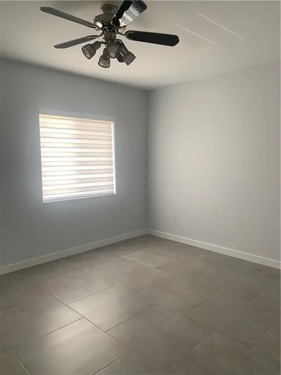 Photo 8 at 103 Riviera Circle, Weston