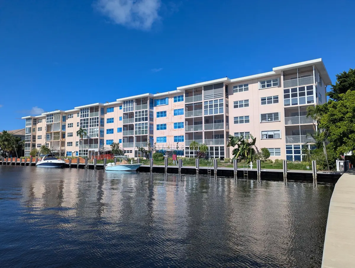 West Side of Building at 1481 S OCEAN 129C, Lauderdale-By-The-Sea