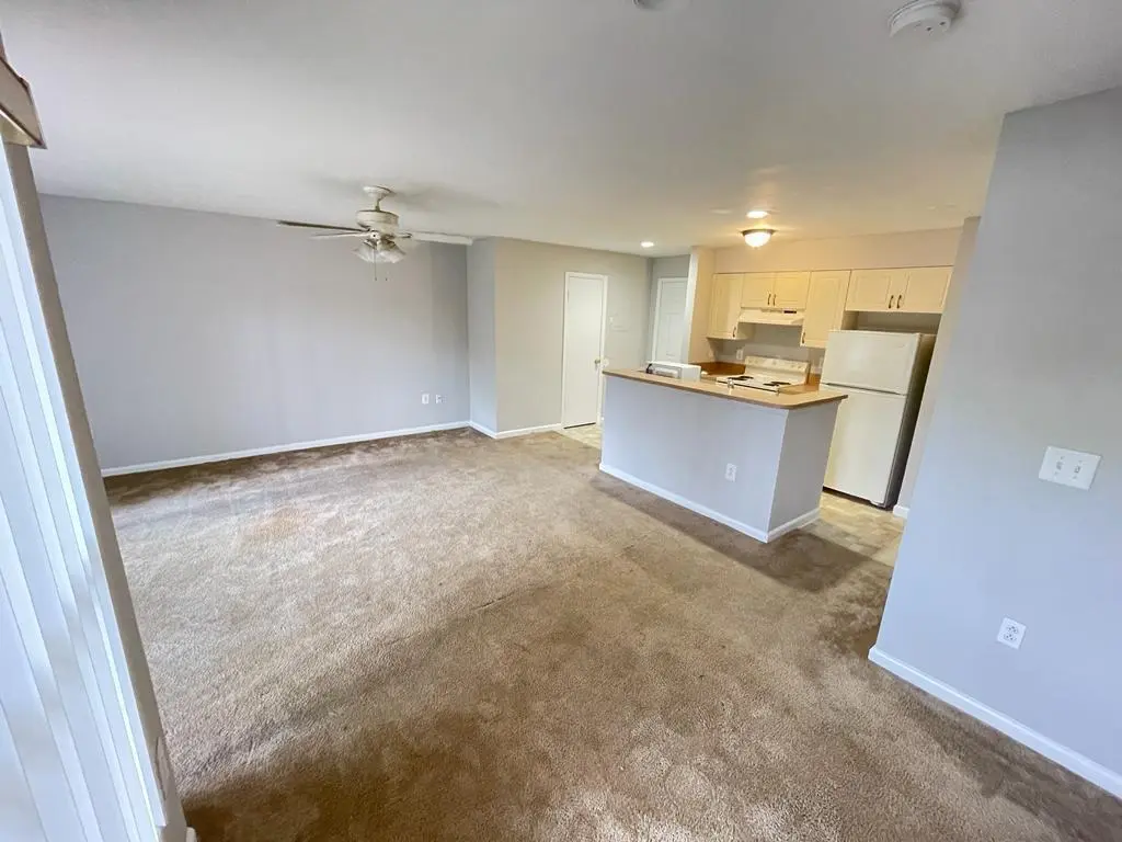 4783 Via Palm Lake 104 at 4783 Via Palm Lakes 104, West Palm Beach