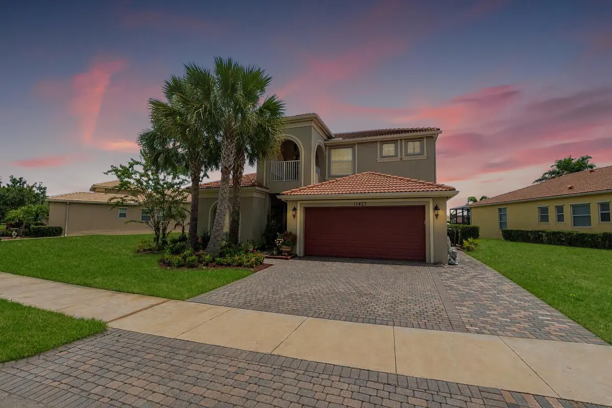 front at 11427 SW Kingslake Circle, Port St. Lucie