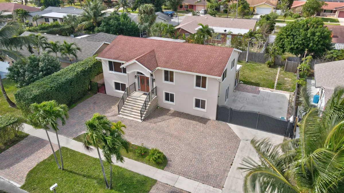 20210114180923839486000000-o at 1371 Woodcrest Road, West Palm Beach