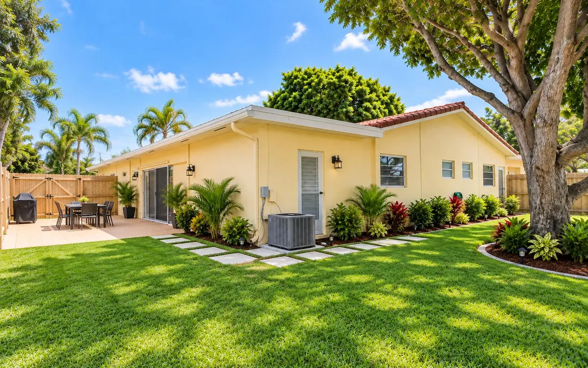 Side Yard Facing Rear. at 1501 NE 60TH Street, Fort Lauderdale