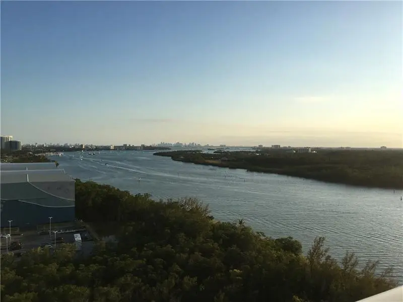 Photo 4 at 100 Bayview Drive 1826, Sunny Isles Beach
