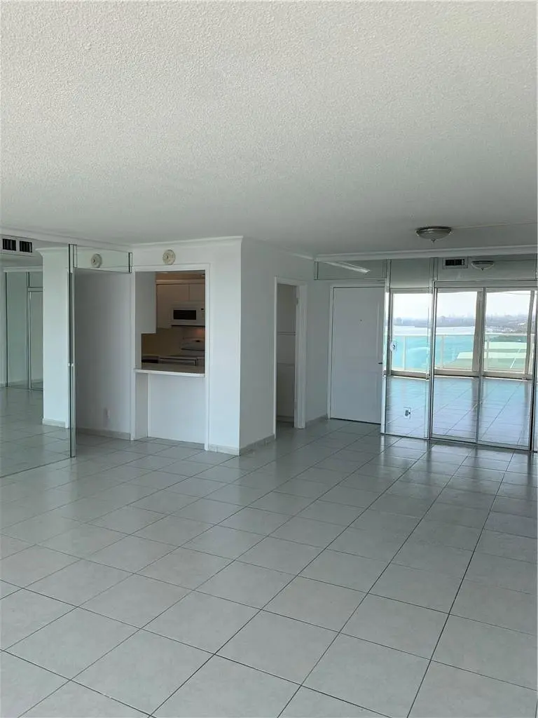 Photo 8 at 100 Bayview Drive 1826, Sunny Isles Beach