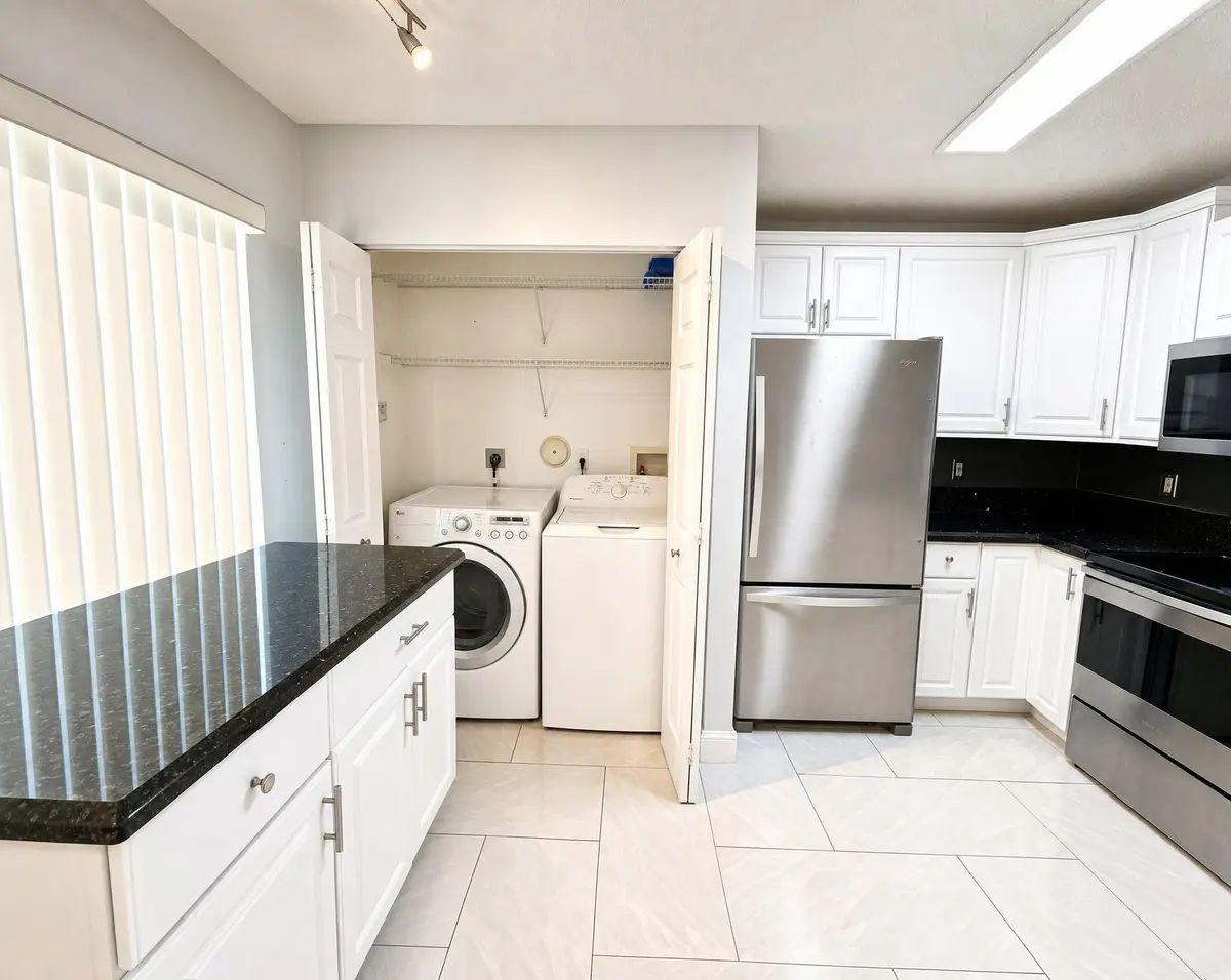 4747 SW 14TH Street, Deerfield Beach, FL – photo 6
