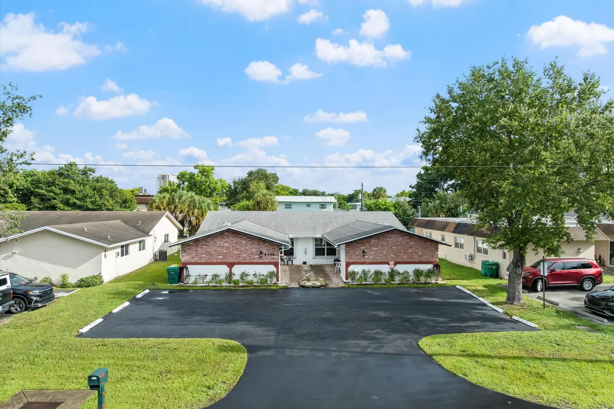 01-4465 SW 54th Ct Ft. Laudedale, FL-900 at 4465 SW 54th Court, Fort Lauderdale