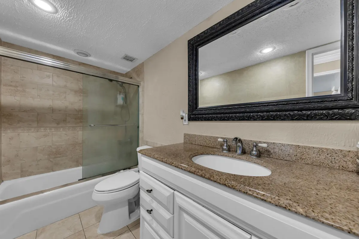 Renovated Bath at 6 ROYAL PALM Way 307, Boca Raton