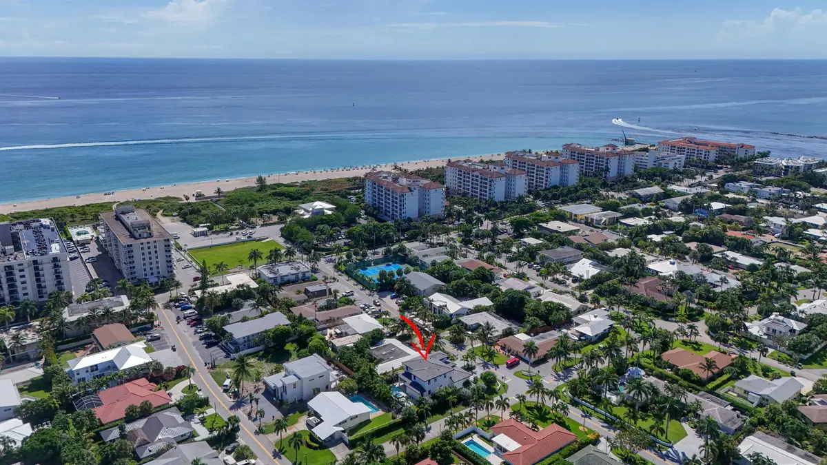 93-web-or-mls-DJI_20260914231049_0715_D- at 131 Edwards Lane, Palm Beach Shores