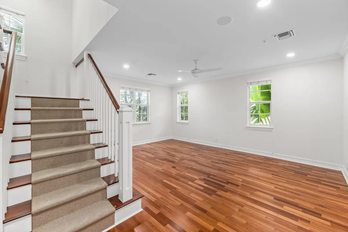 310 Tuxedo Ln West Palm Beach-large-010- at 310 Tuxedo Lane, West Palm Beach