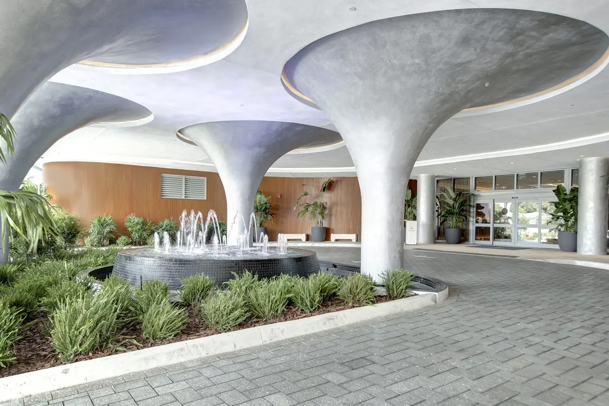 98__g6i2522 at 1116 N Ocean Boulevard 1804, Pompano Beach