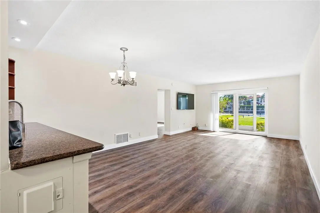 Photo 2 at 230 N FEDERAL Highway 103, Deerfield Beach