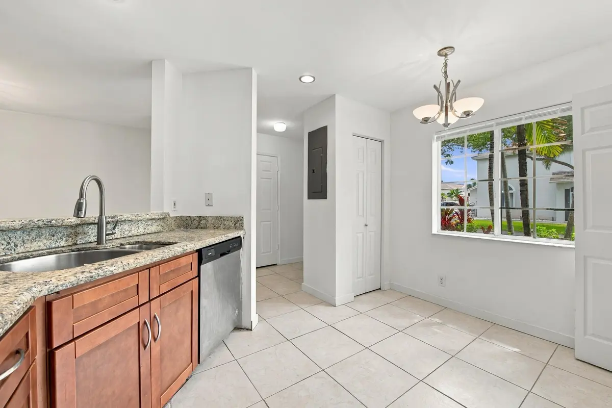 10__dsc9464 at 4441 SW 11th Place, Deerfield Beach