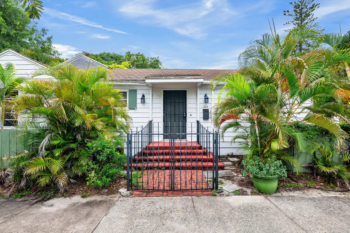 low-1 at 324 Albemarle Road, West Palm Beach