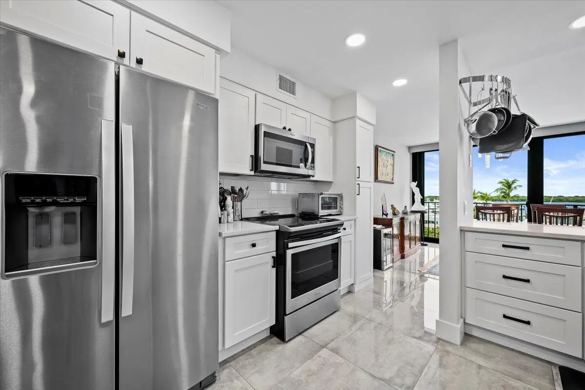 Kitchen at 120 Lakeshore Drive 4360, North Palm Beach