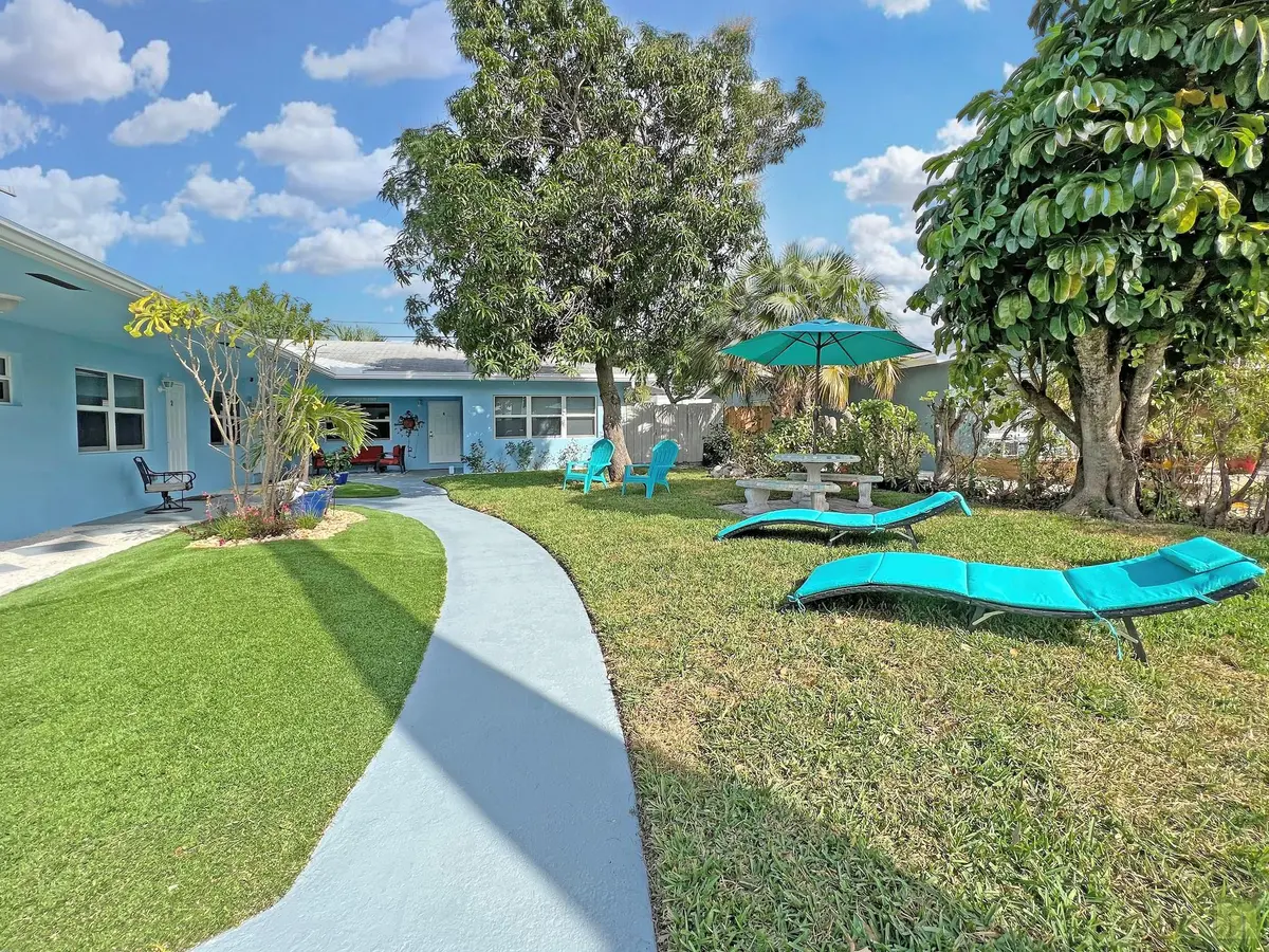 Photo 2 at 2695 SE 1ST Court 1, Pompano Beach