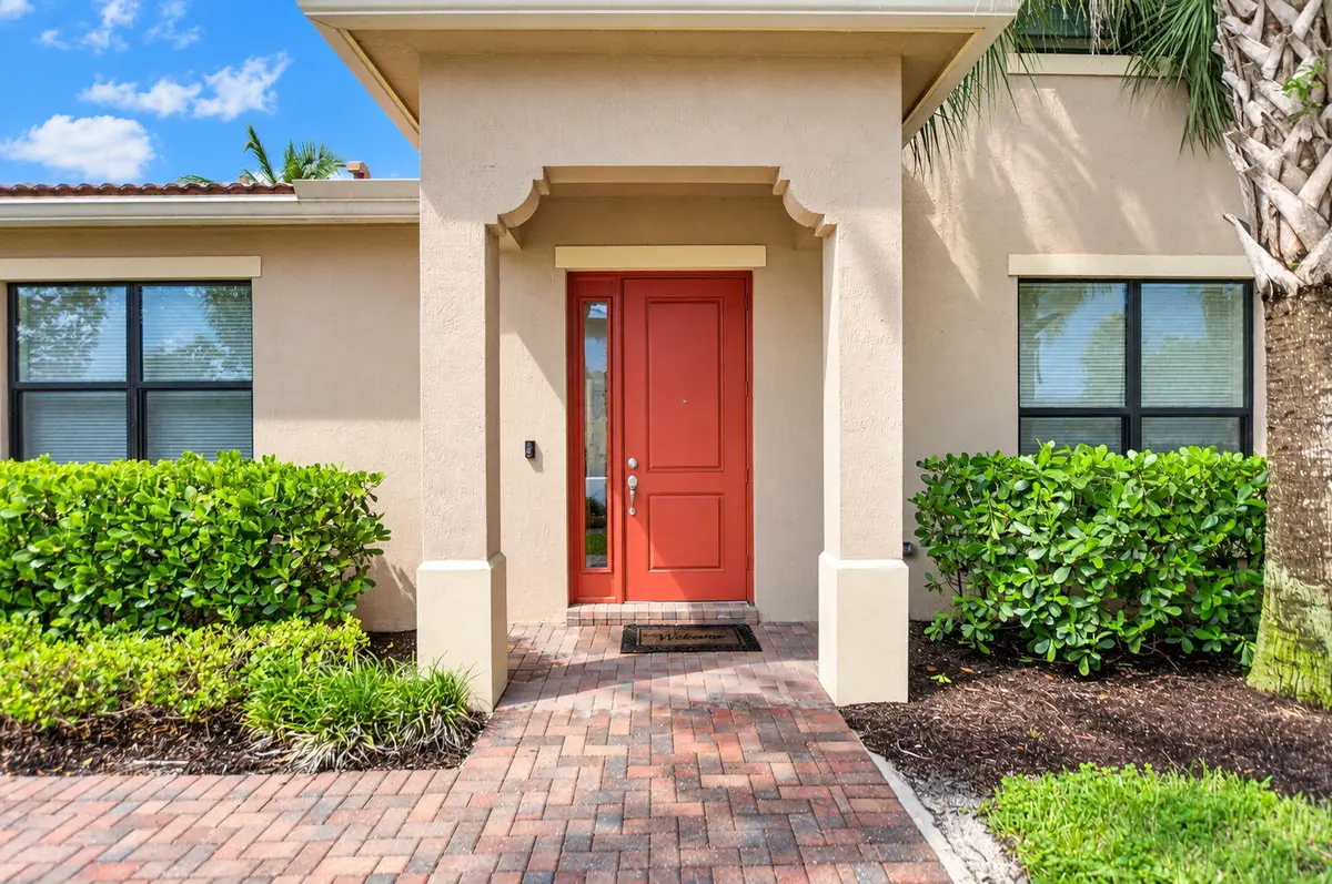 6-web-or-mls-9925 (19) at 9925 BRICKHILL Drive, Boca Raton