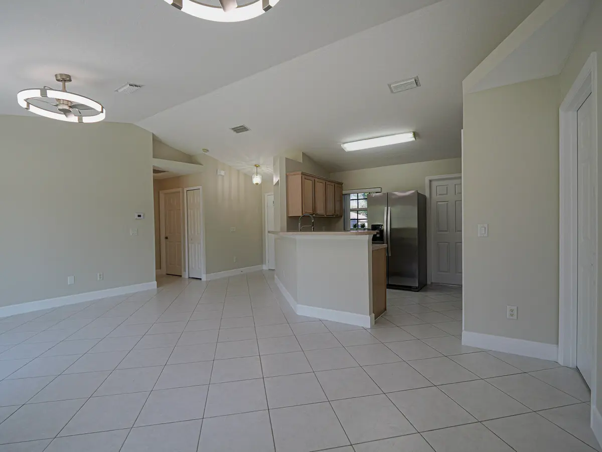745 18TH Street, Vero Beach, FL – photo 5