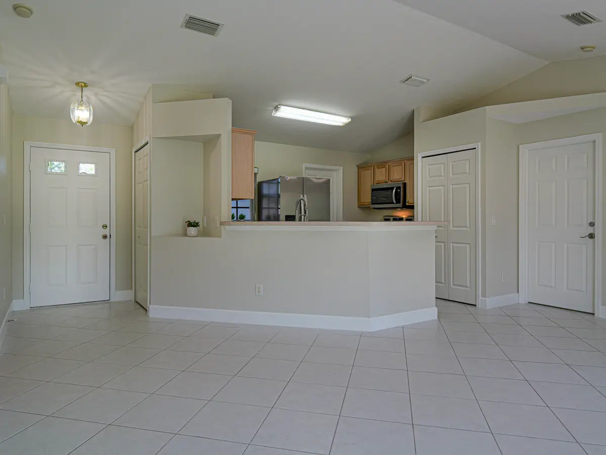 745 18TH Street, Vero Beach, FL – photo 8