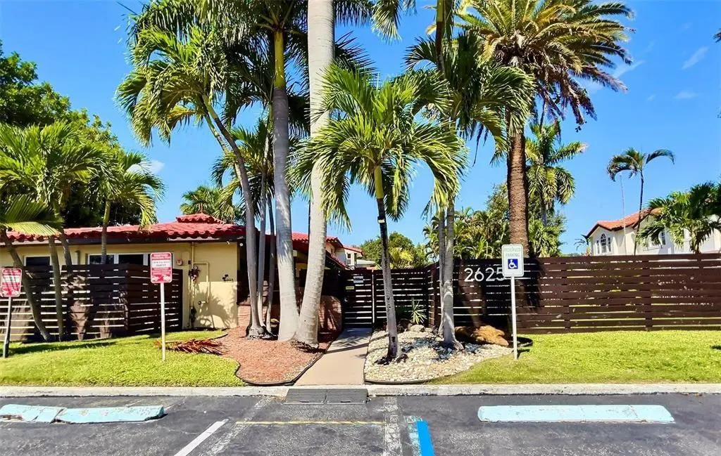 Photo 2 at 2625 NE 13TH Court 2, Fort Lauderdale