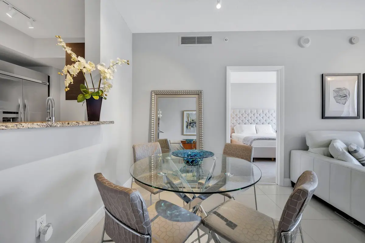 Fully Furnished Dining Room at 550 Okeechobee Boulevard 820, West Palm Beach