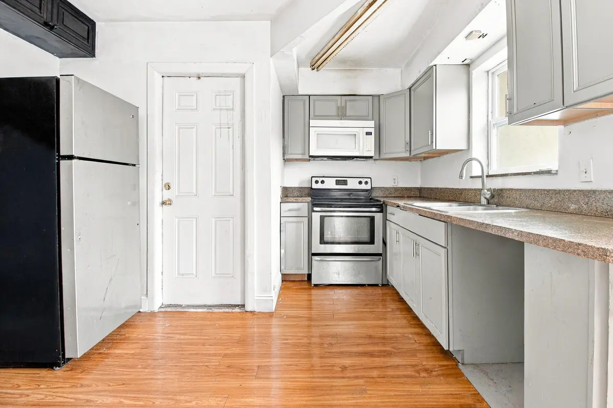 724 KITCHEN 2 at 724 S D Street, Lake Worth Beach