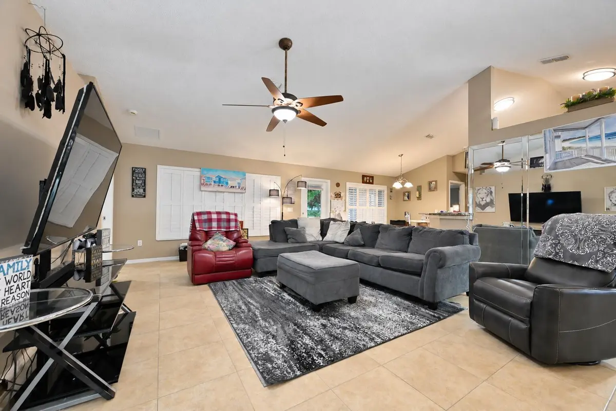 3E62220F-4484-4735-B10A-2F5D589C56BB at 1392 SE ODONNELL Lane, Port St. Lucie